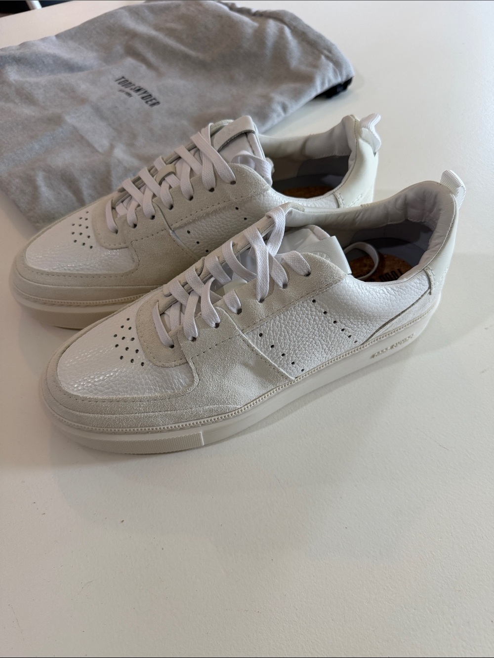 Todd Snyder White Low-Top Leather Sneakers Court Shoes Sz 8.5.  New. Box49
